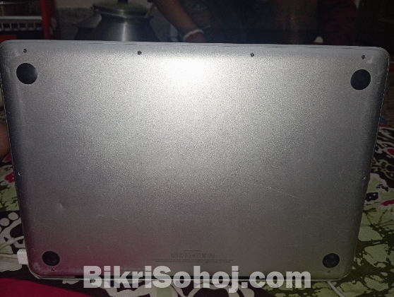 Apple Macbook pro 2012